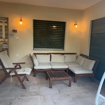In The Center Of The Moshava Villa Zikhron Ya'akov Exterior photo